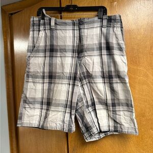 Aeropostale Black and Gray Plaid Men's Shorts